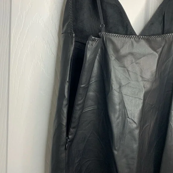 Victoria’s Secret Sexy Black Faux Leather Lingerie Slip Dress Size Medium - Picture 7 of 10